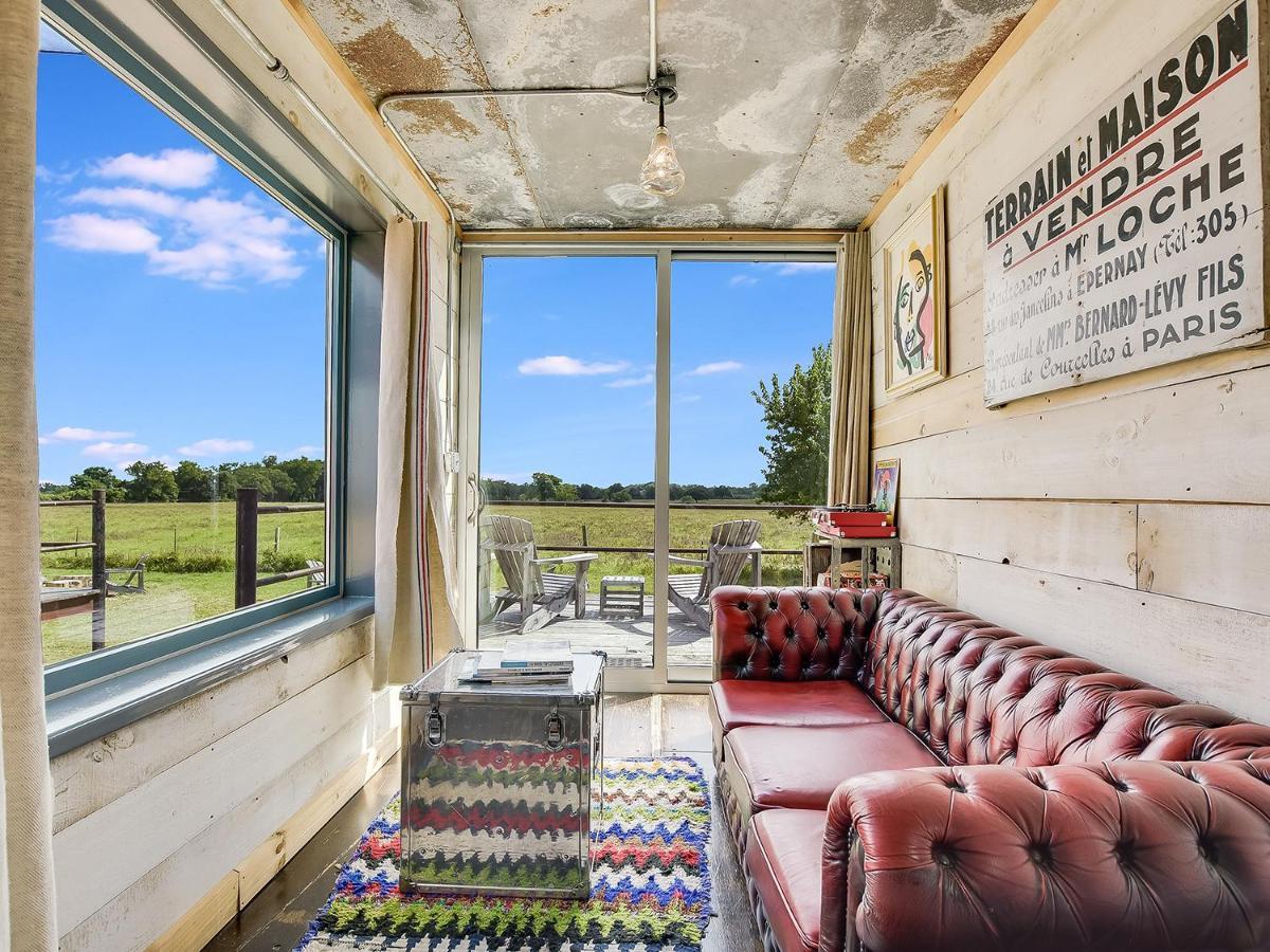Round Top Flophouze Shipping Container Hotel المظهر الخارجي الصورة